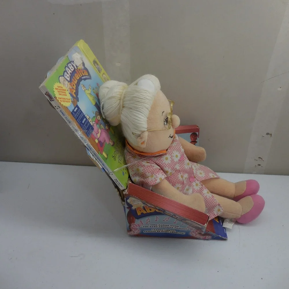 Baby Abuelita Rosa Plush Doll Singing Spanish Grandmother + New Sing Along Book